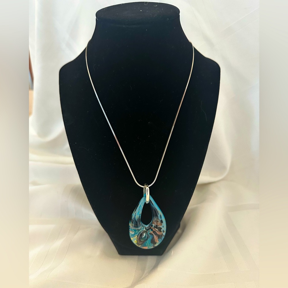 Beautiful Murano glass pendant - Picture 2 of 3